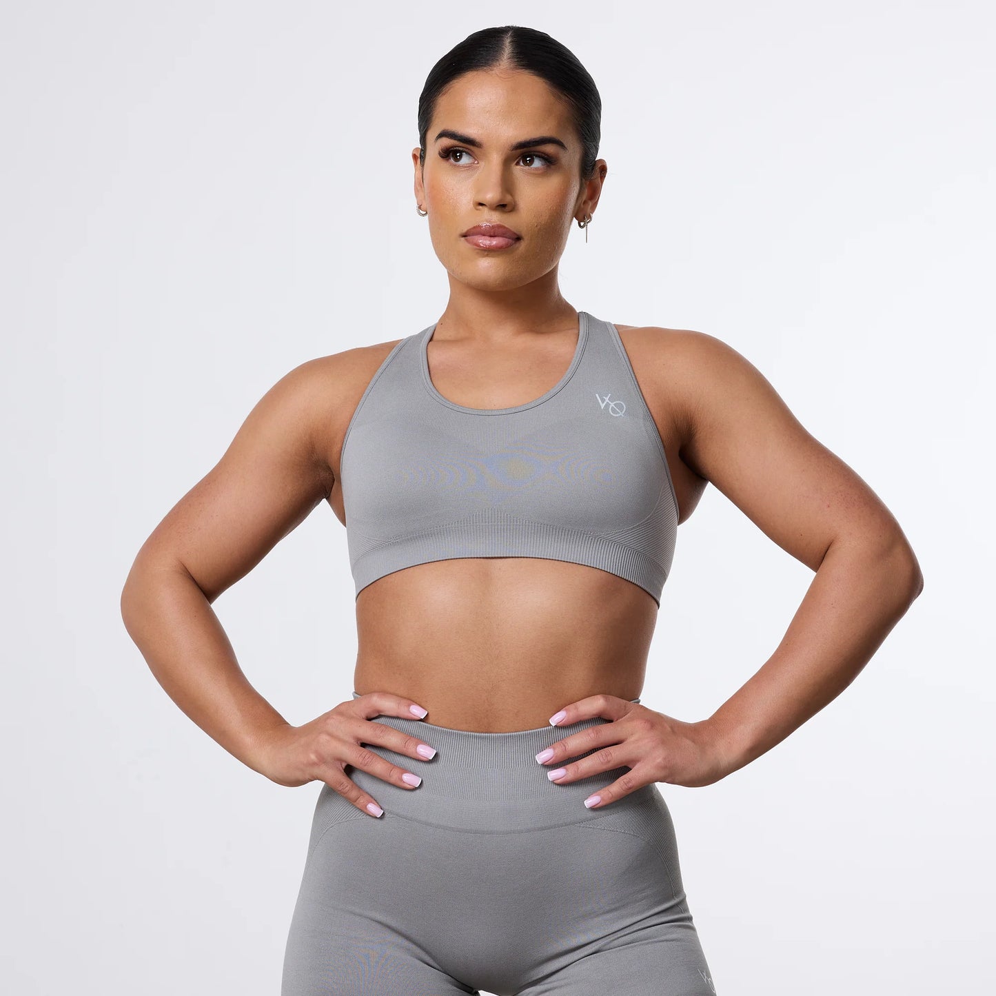 VANQUISH/ ELEVATE SEAMLESS SMOKE GREY SUPPORT BRA WOMAN