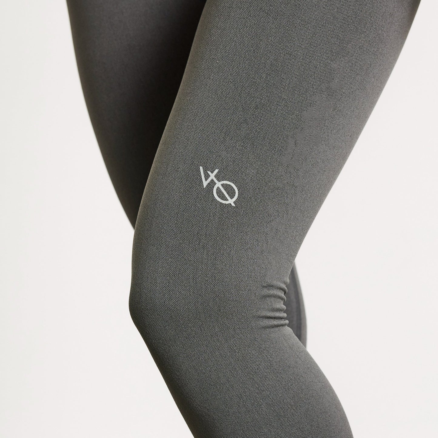 VANQUISH/ ELEVATE SEAMLESS SCRUNCH PETITE LEGGINGS WOMAN