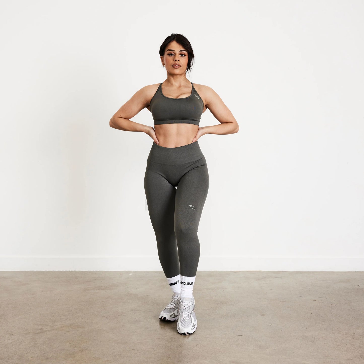 VANQUISH/ ELEVATE SEAMLESS SCRUNCH PETITE LEGGINGS WOMAN