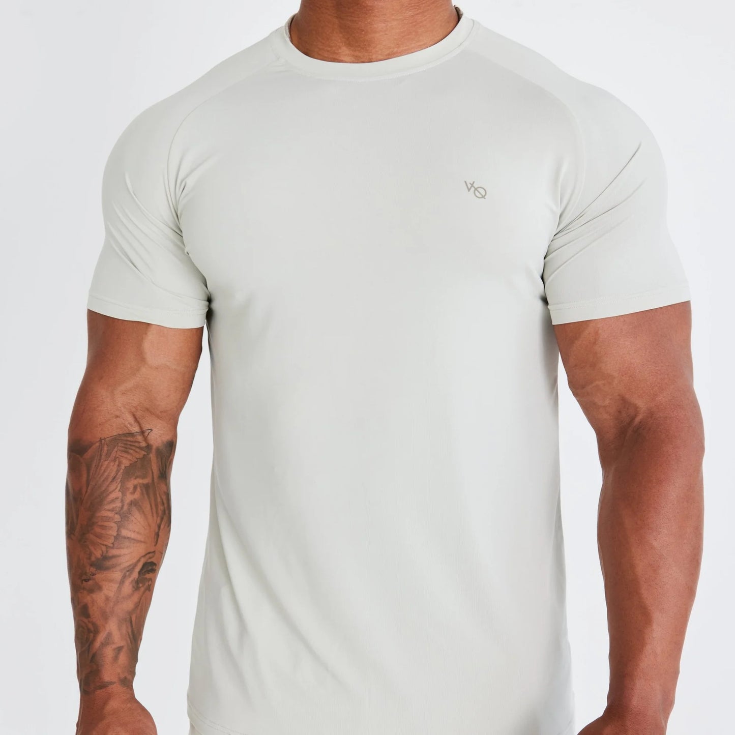 VANQUISH/ VANQUISH ESSENTIAL STONE PERFORMANCE SHORT SLEEVE T SHIRT MEN